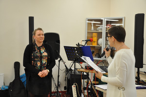  (photo)