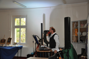  (photo)