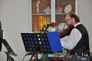  (photo)