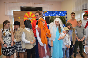  (photo)