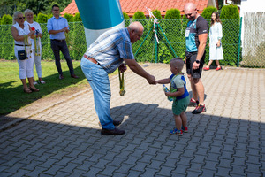  (photo)