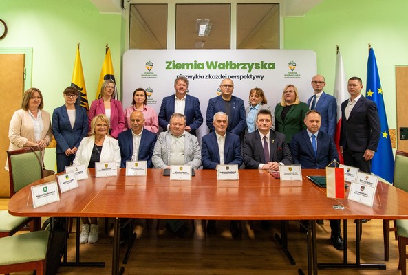 Powiat walbrzyski dofinansuje transport publiczny w gminach